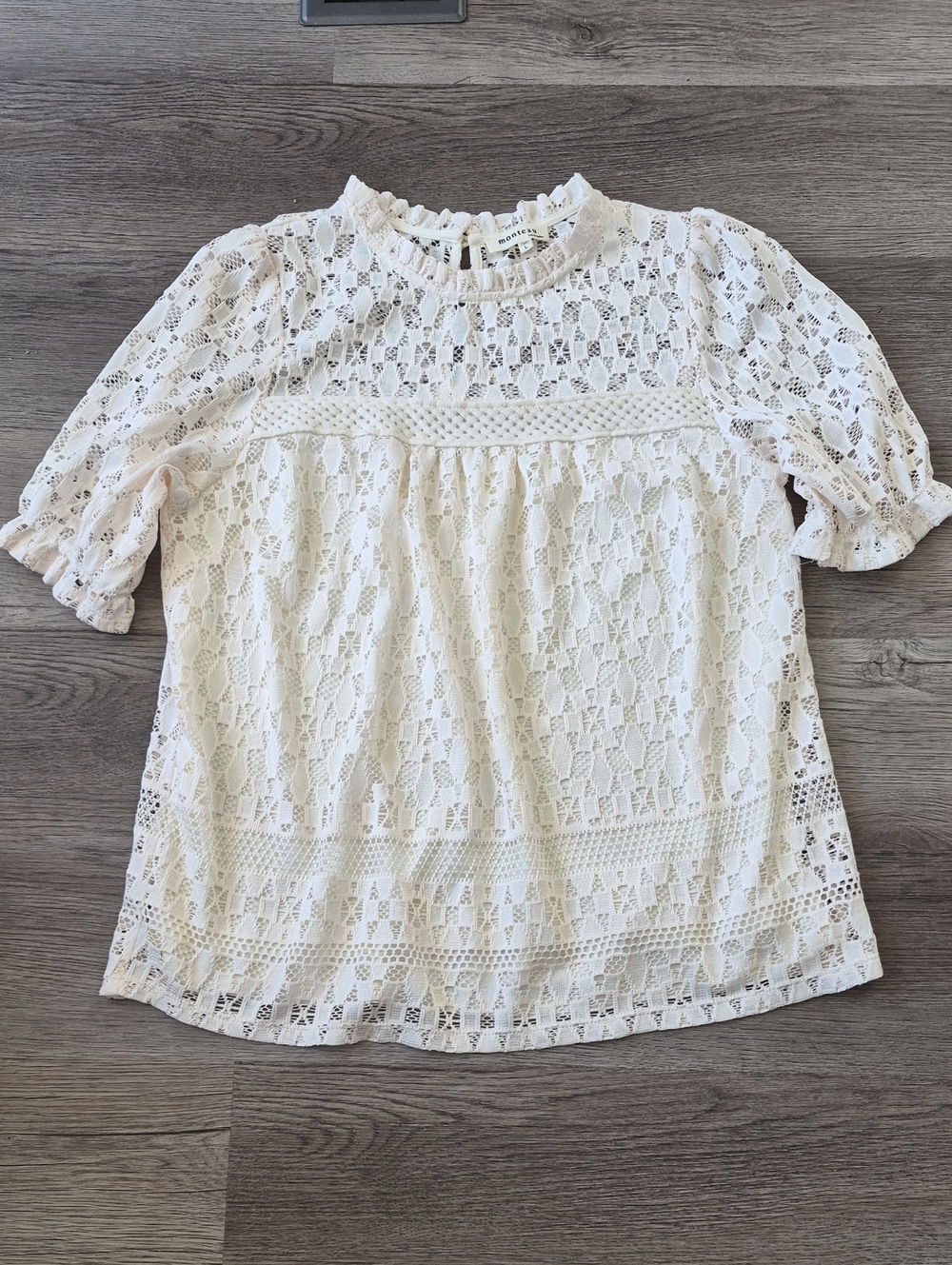 MONTEAU Woven Lace Short Sleeve Blouse - Cream SIZE large